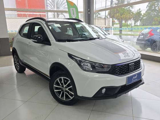 FIAT ARGO 1.3 FIREFLY FLEX TREKKING CVT FIAT ARGO 1.3 FIREFLY FLEX TREKKING CVT